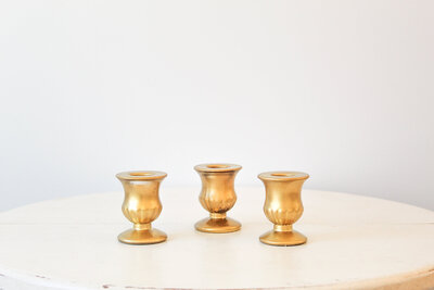 TE Inventory-Short Gold Glass Traditional Taper Candle Bases 100