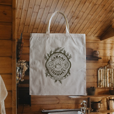 La cabane à l'ombre des charmes