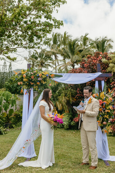 Wedding Photos in Oahu