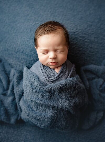 Sacramento newborn photographer