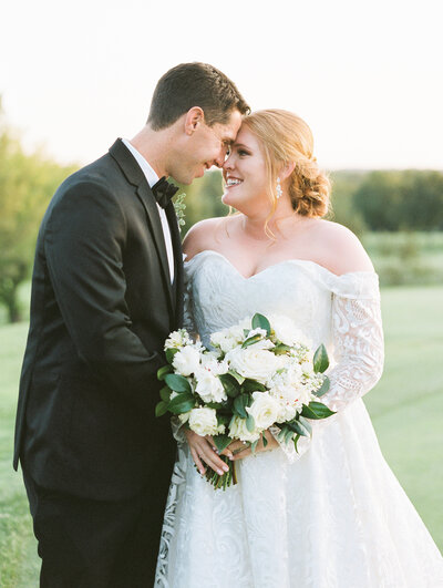 Sharin Shank Photography : Midwest and Destination Wedding Photographers