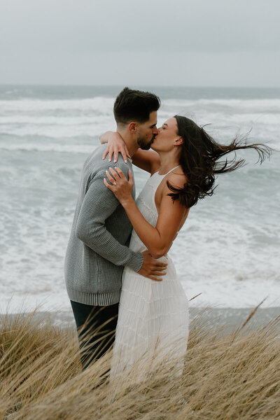 oregon-coast-engagement-3