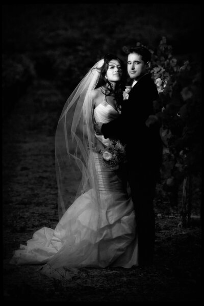 wedding-bride-groom-vineyard-wente-dark-