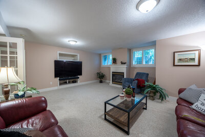 7 Virtue family room (4)