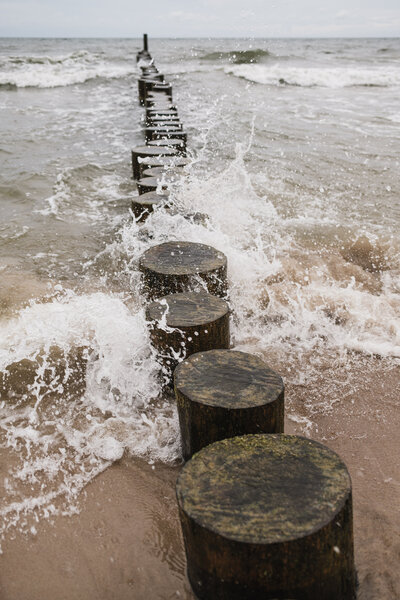 Buhnen in der Ostsee.