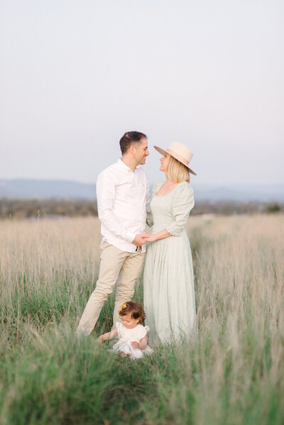 Mernda-fields-session-Rachel-Breier-photography-16