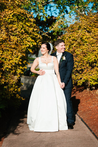 Elegant Castleton wedding photography with classic New England charm and emotional moments.