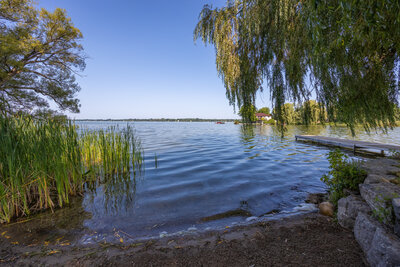 526 View Lake beach