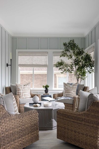 coastal-sunroom-wicker-palm-point-w1366