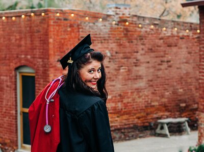Helena Montana Senior Graduation Photoshoot at Reeders Alley