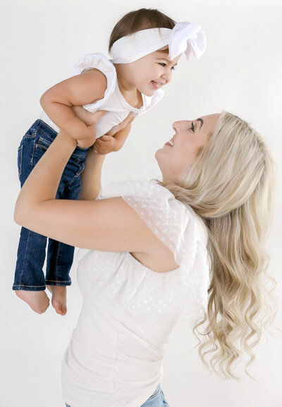 family photographers near me, family photographer, family photoshoot, family portraits near me, family portraits, family photos, family photography, family photography near me, family photos near me, sacramento family photographer, family photographer sacramento, maternity photographer near me