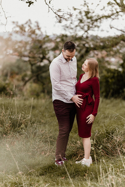 Photographer that captures newborn and maternity photography in auckland