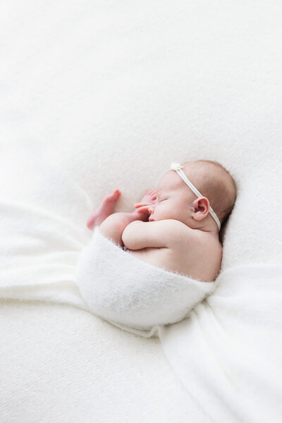 awake newborn photos