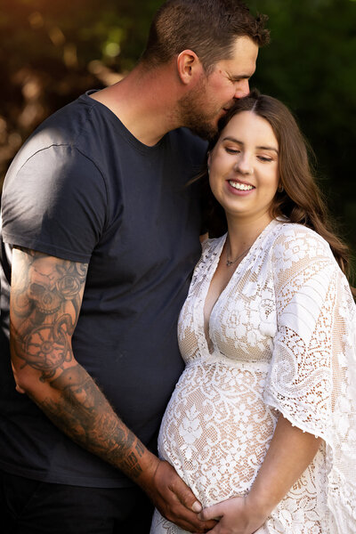 Experience the beauty of maternity photography in Melbourne with our expert sessions. Our skilled photographers capture the radiant glow of expectant mothers, preserving the journey of motherhood in stunning images.
