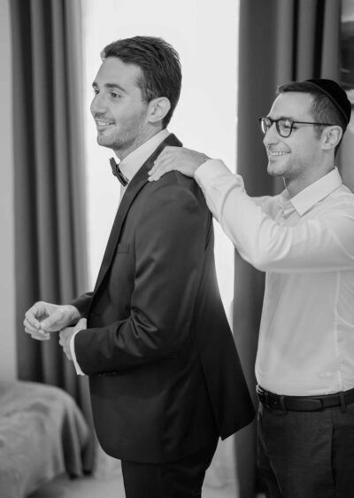 Photo mariage couple sous saule pleureur Normandie