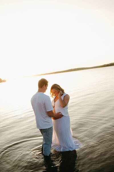 New mom to be sunset maternity shoot