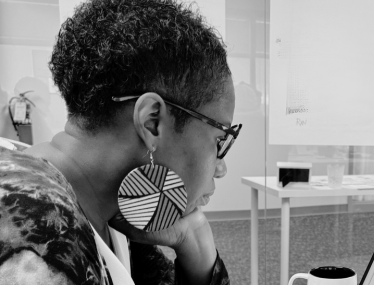 female entrepreneurs working together in community business intensive