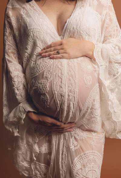 Perth-maternity-photoshoot-gowns-348