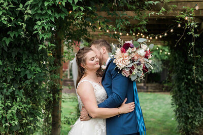 craven farm bride and groom by joanna monger photography