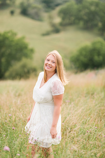 Wildflower Field Senior Session-8