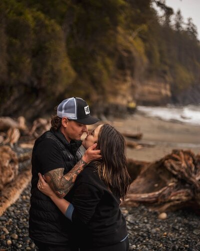 2025-05-22_3634980245494823705-min