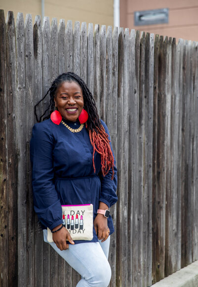 The Locd Bella - Ann Taylor - Debbiejean Lemonte-2