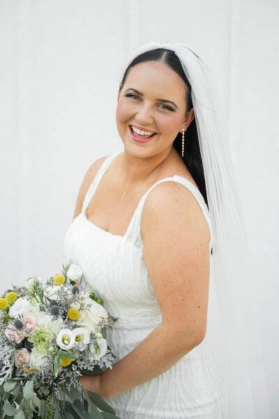 Smiling bride wedding photo