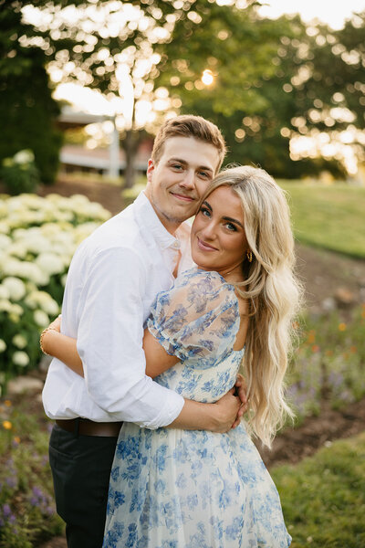 Vibrant photo of couple during Nashville engagement session