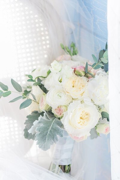 Wedding bouquet - light and airy