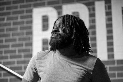 Insatsu Media is a Black photographer who provides lifestyle photos in the Atlanta, Georgia area for Black men and womxn