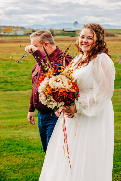 Emotional first look between Montana bride and her father