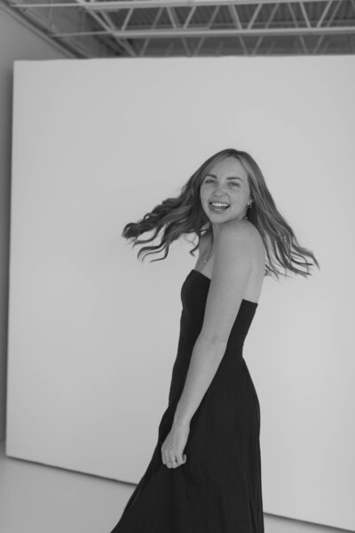 Gabby Rhodes is a wedding photographer based in Northern Colorado
