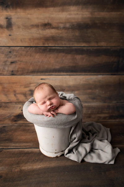 Explore the art of newborn photography with Aurora Joy Photography in Melbourne. Our skilled photographer beautifully captures your baby's first moments. Book a session today
