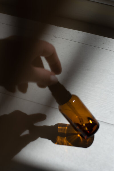 Présentation des formations et expertises de Laetitia Beysang en naturopathie, neurosciences et phytothérapie