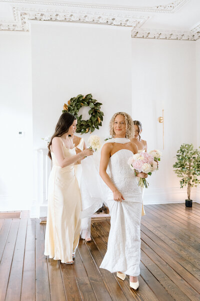 bride and bridesmaids