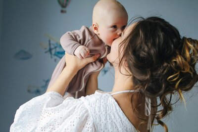 Lactation-Consultant-Breastfeeding-Photo-4