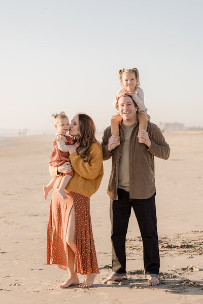 Mack-Family-2024-7_websize (1)