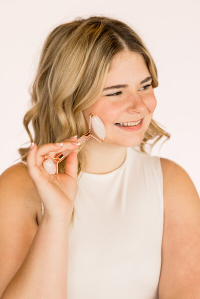 Branding and commercial image for a local hairstylist and cosmetologist. Headshot photographer. 