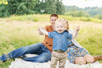redmond park family with baby portraits