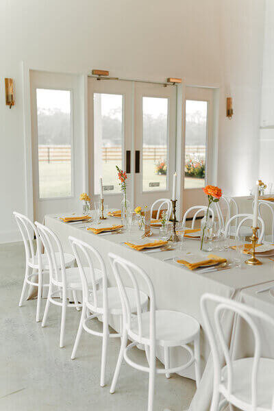 tablescape designed by wedding and event planner, Helena Elizabeth Events
