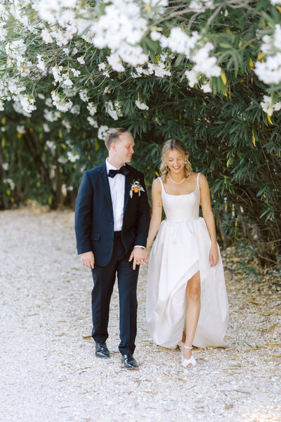 Little Saint Wedding, white florals, Healdsburg, sunset