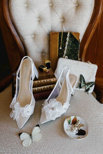 Bridal details at goodstone inn wedding