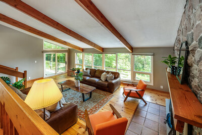 4204 Conc 8 living (7)