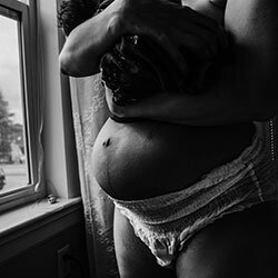 postpartum photography after birth