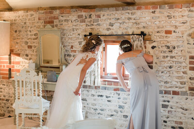 adorlee-0115-KA-upwaltham-barn-wedding-photographer