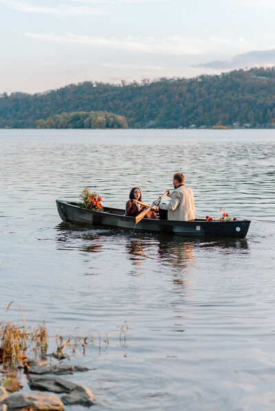 An engagement photoshoot sharing a romantic boat ride along the Susquehanna River in Columbia, Lancaster, Pennsylvania. 
