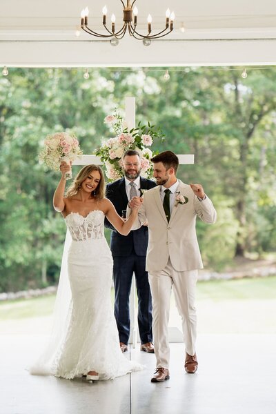 Alex Wolf North Carolina wedding and lifestyle photographer.