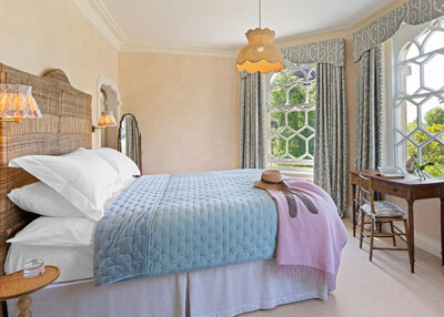 belle-vie-luxury-womens-retreat-cotswolds-england-73