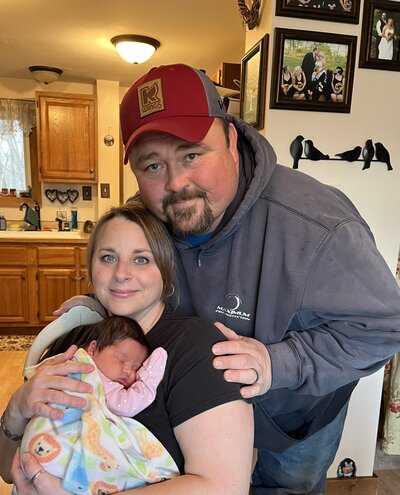 Owners of runyon pontoon rental and their family