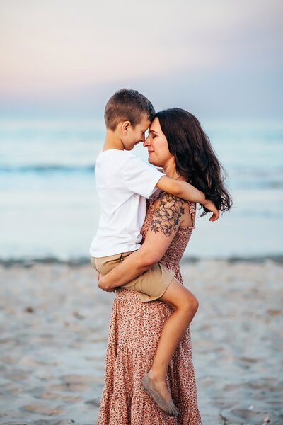 East Whiteland Township family photographer, East Whiteland Township maternity photographer, East Whiteland Township newborn photographer, newborn photography in East Whiteland Township, Maternity photography East Whiteland Township, family photography East Whiteland Township